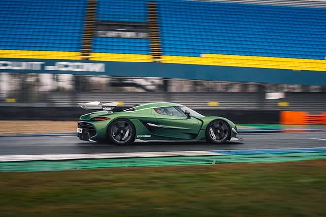 Koenigsegg Jesko Attack